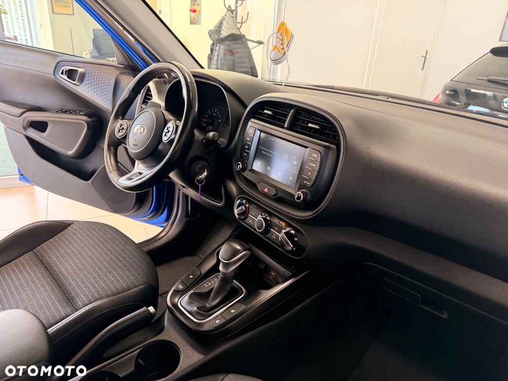 Kia Soul 1.6 T-GDI DCT Turbo - 26