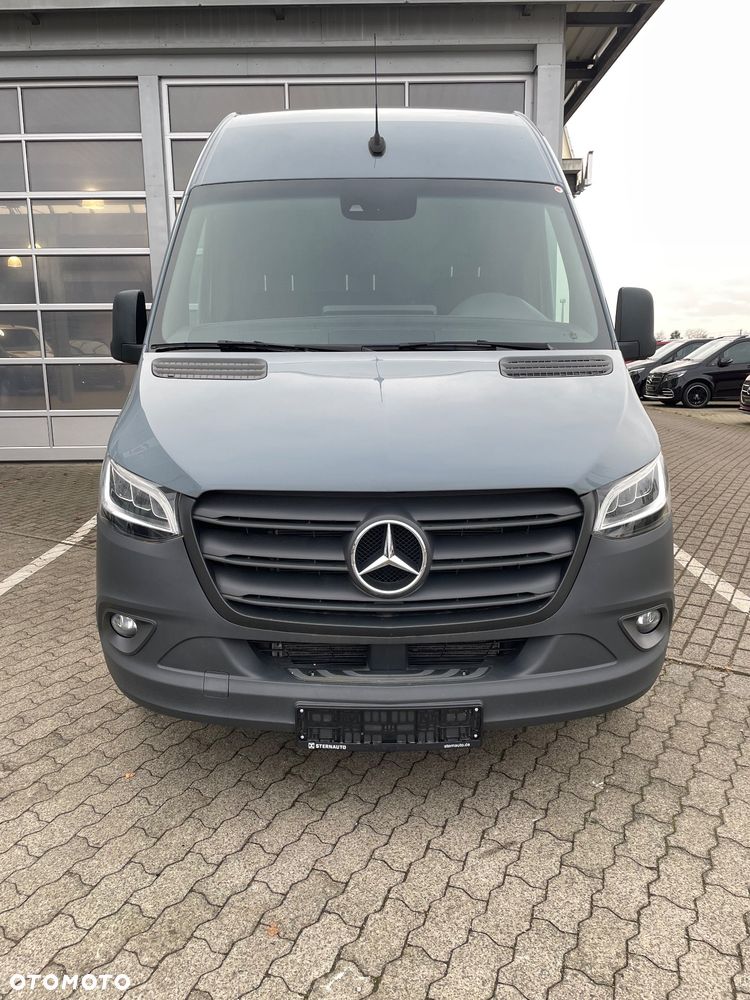 Mercedes-Benz Sprinter - 8