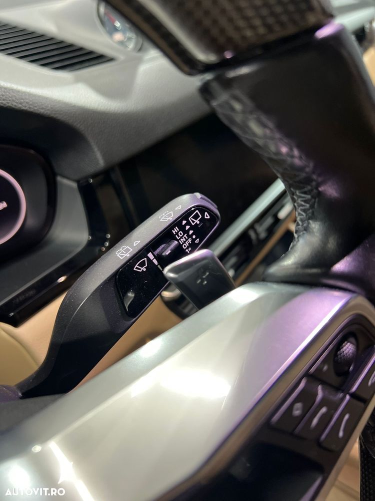 Porsche Cayenne S - 6