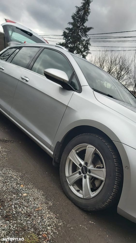 Volkswagen Golf 2.0 TDI BMT Highline - 19