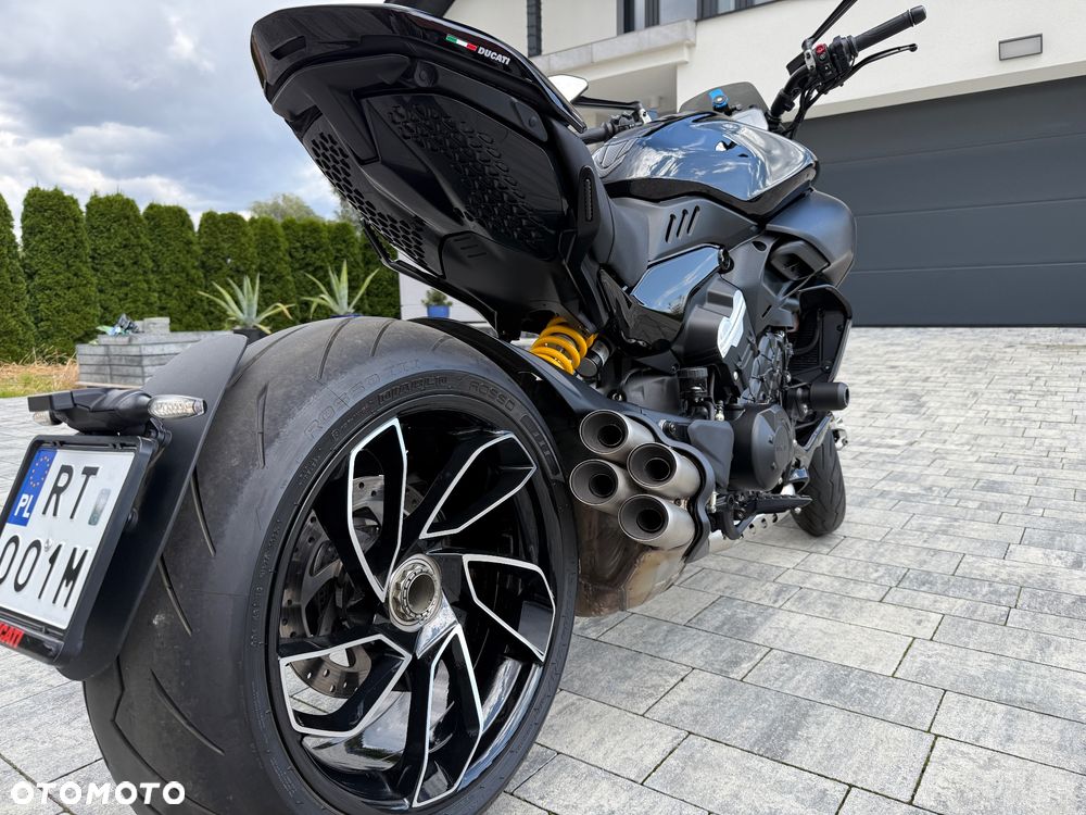 Ducati Diavel - 13