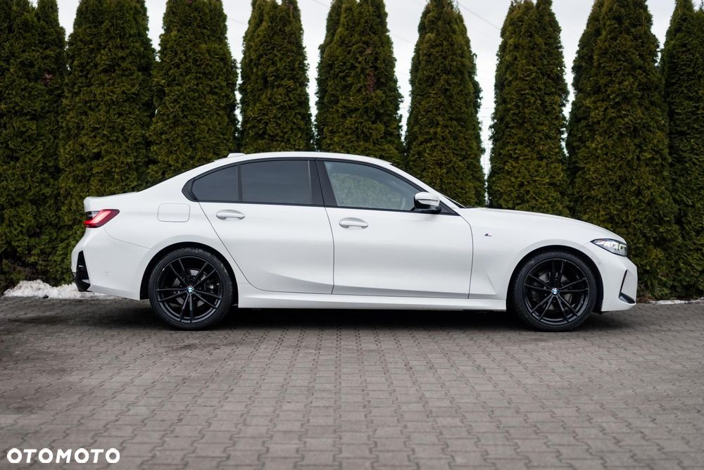 BMW Seria 3 320d xDrive M Sport sport - 9