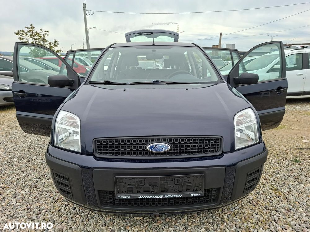Ford Fusion - 1