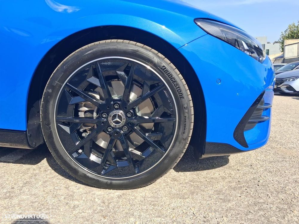 Mercedes-Benz CLA 250+ EQ - 4