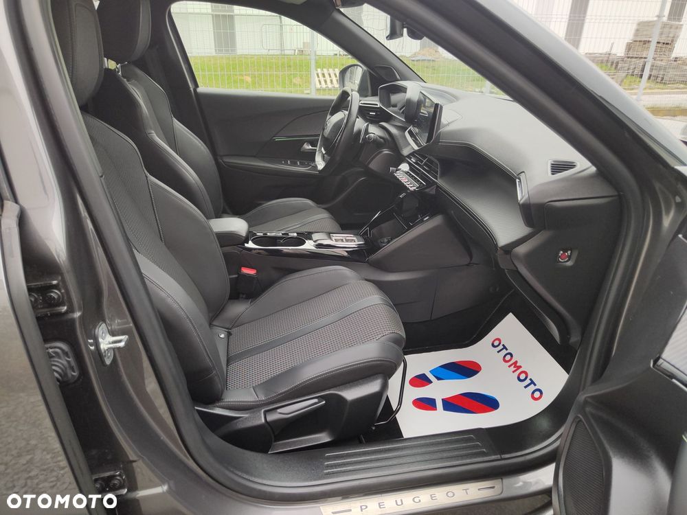 Peugeot 2008 1.5 BlueHDi GT Line S&S EAT8 - 12