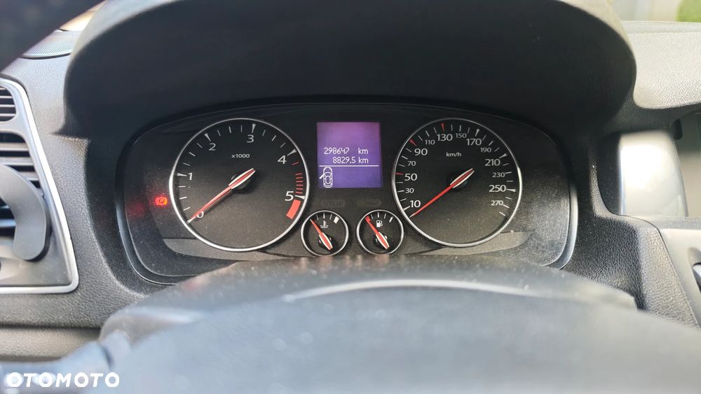 Renault Laguna 2.0 dCi Tech Run - 9