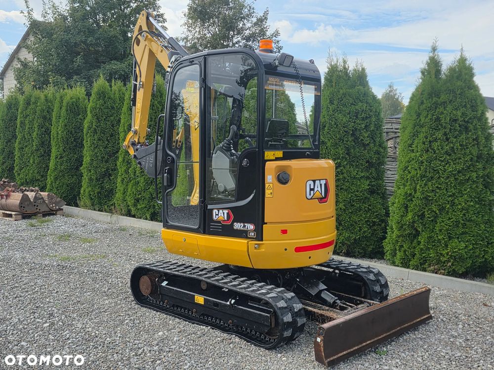 Caterpillar Cena Netto 99 999zł CAT 302.7 CR mini koparka szybkozłącze 3 łyżki piękna serwisowana 1 wł JCB sprowadzona w oryginale - 2