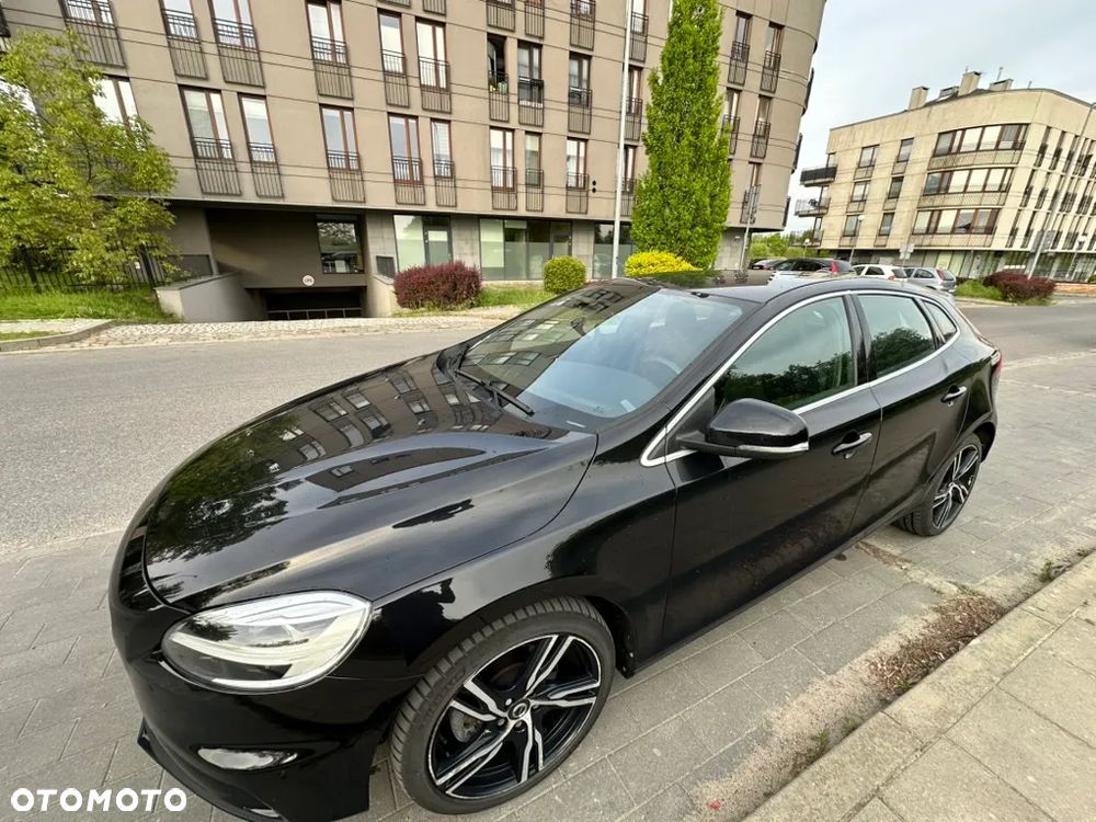 Volvo V40 T3 RDesign - 2