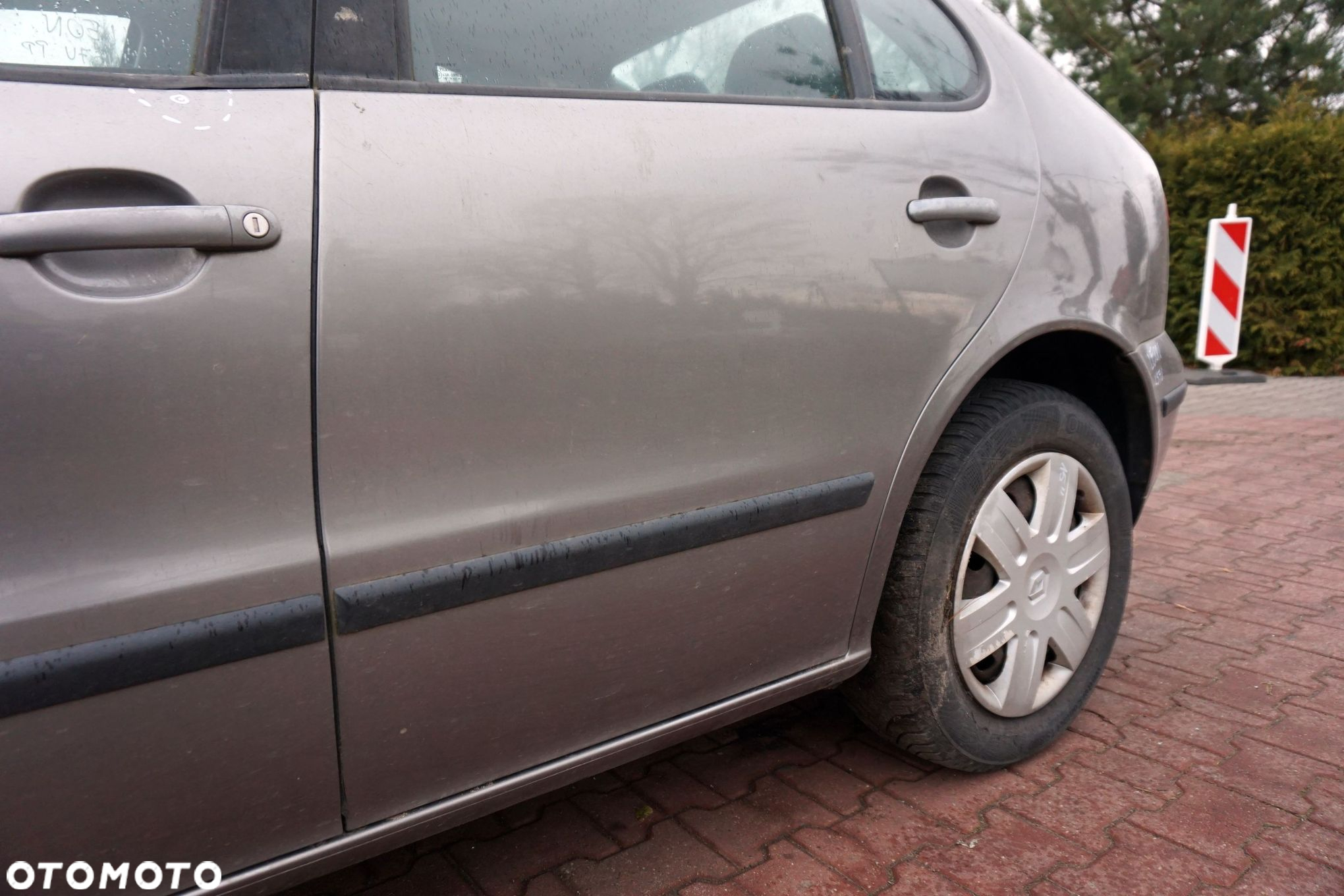 DRZWI TYLNE LEWE LEON I 1M1 5D HB LS7U  SZARY SEAT 1999-2006 - 2