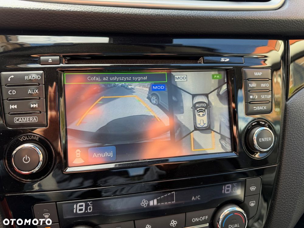 Nissan Qashqai 1.6 DCi 4x4 Tekna EU6 - 23