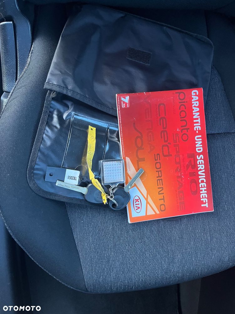 Kia Picanto 1.0 L - 37