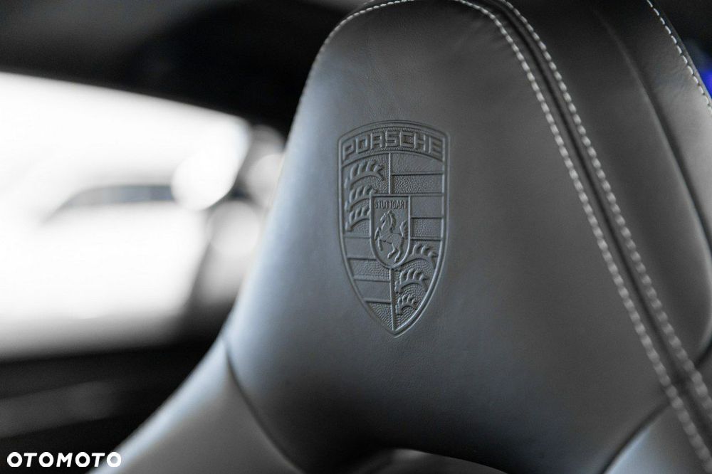 Porsche Panamera Turbo - 32