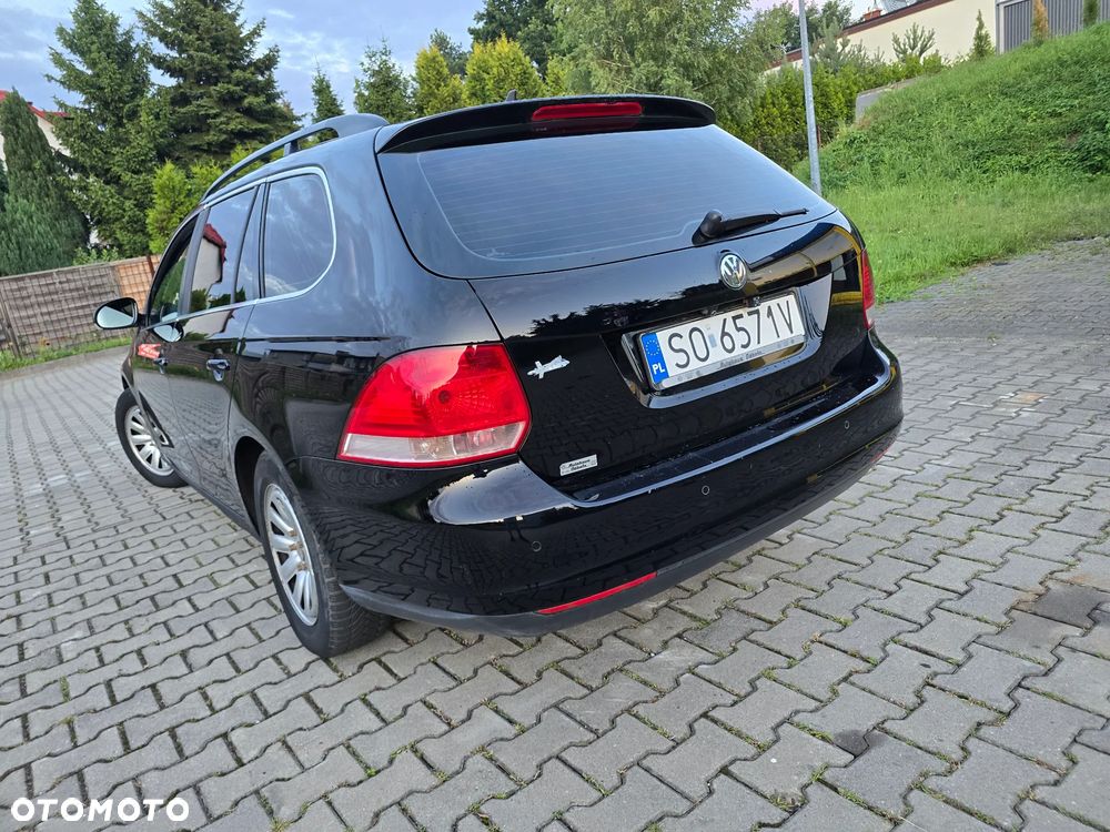 Volkswagen Golf 2.0 TDI Comfortline DSG - 24