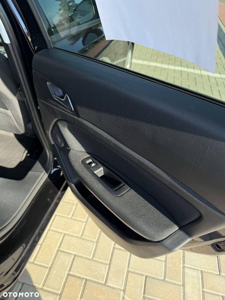 Peugeot 308 1.5 BlueHDi Active S&S EAT6 - 20