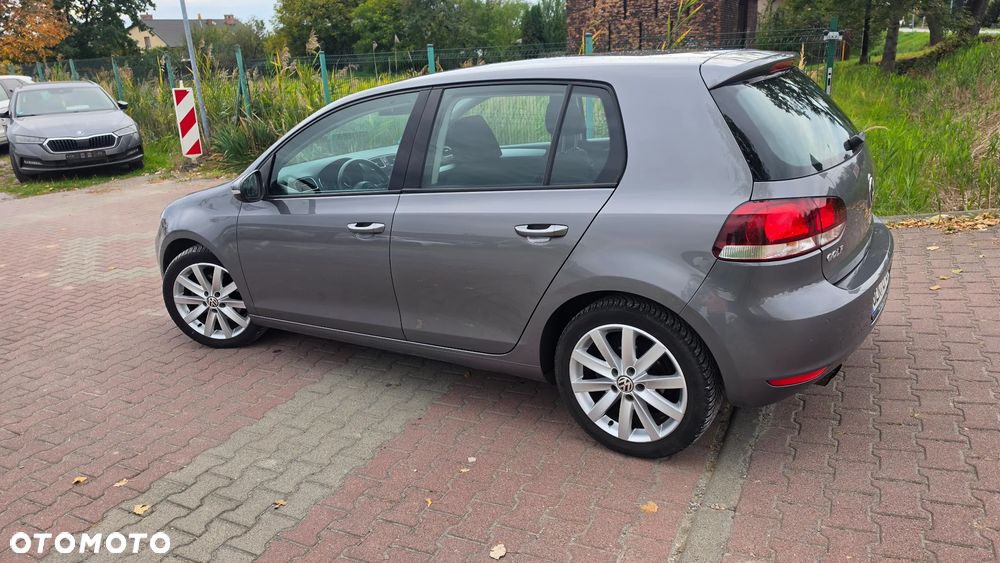Volkswagen Golf 1.4 TSI Highline - 24