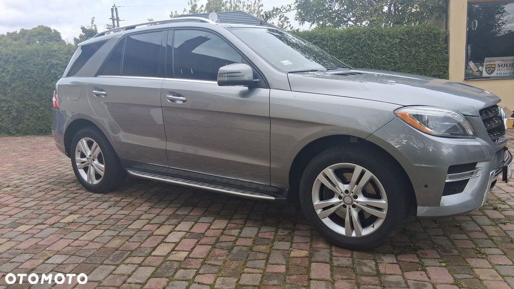 Mercedes-Benz Ml 2015 photo 2