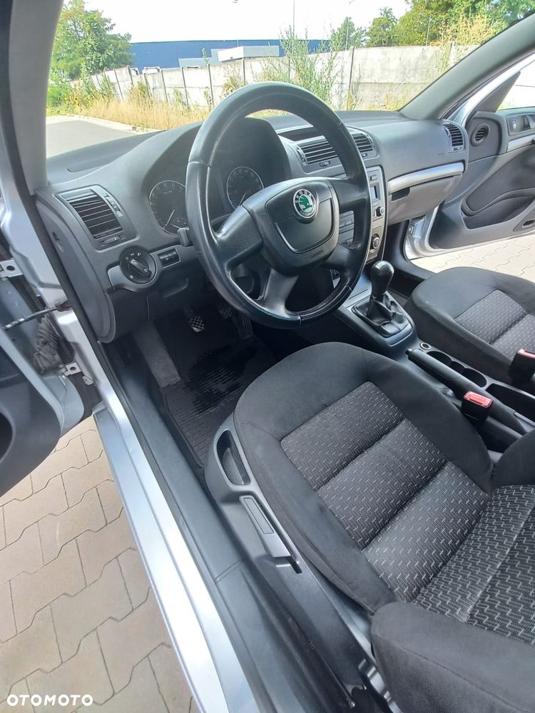 Skoda Octavia - 26