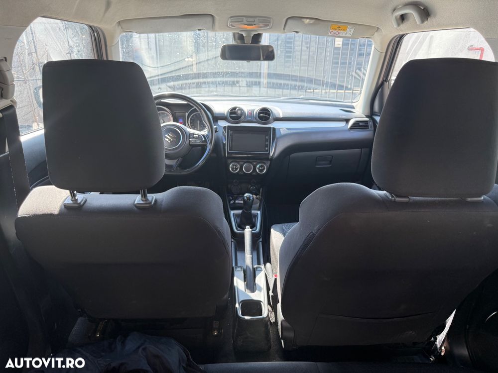 Suzuki Swift M-Hybrid 1.2 Spirit - 9