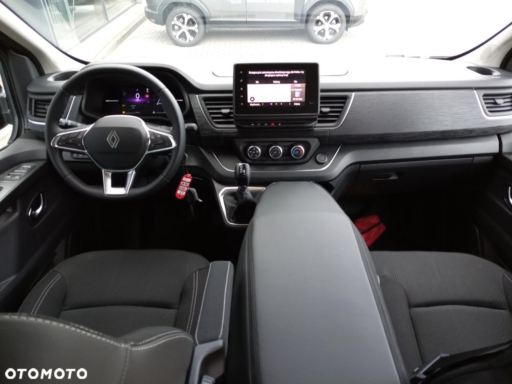 Renault Trafic - 12
