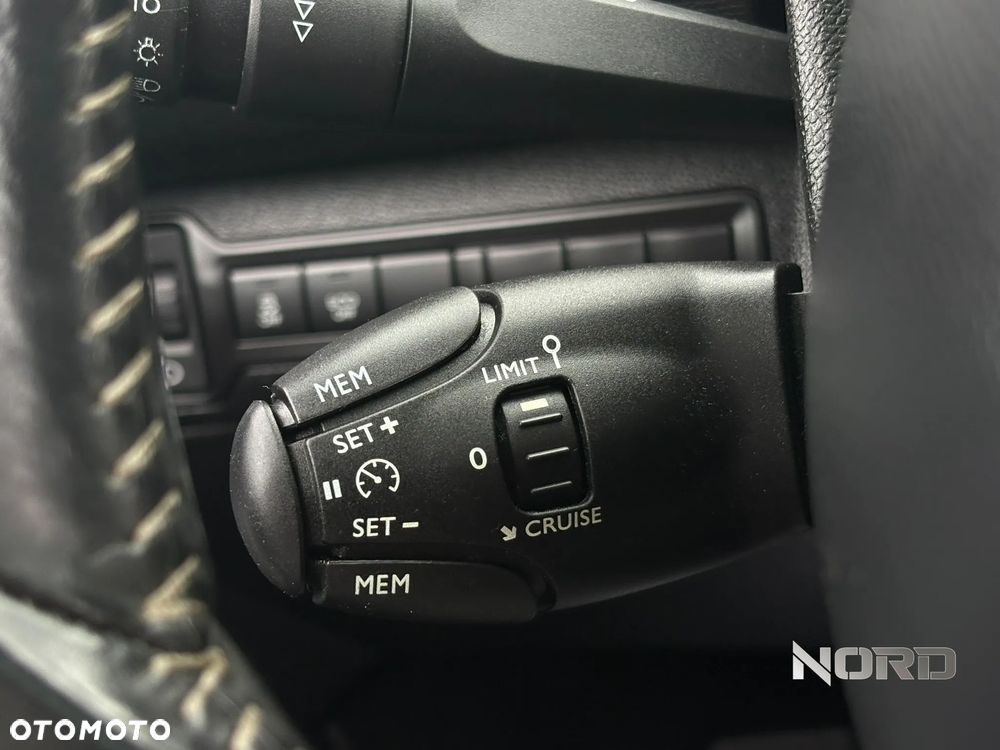 Peugeot 308 BlueHDi 100 Stop & Start Access - 22