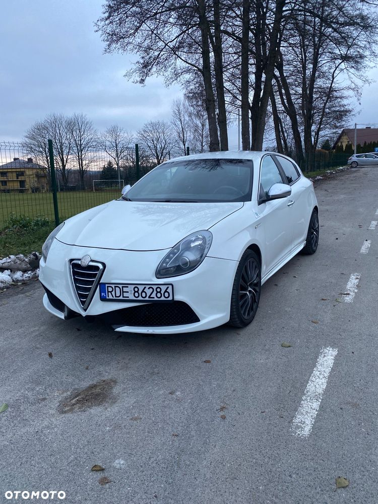 Alfa Romeo Giulietta 1750 TBi Quadrifoglio Verde - 3