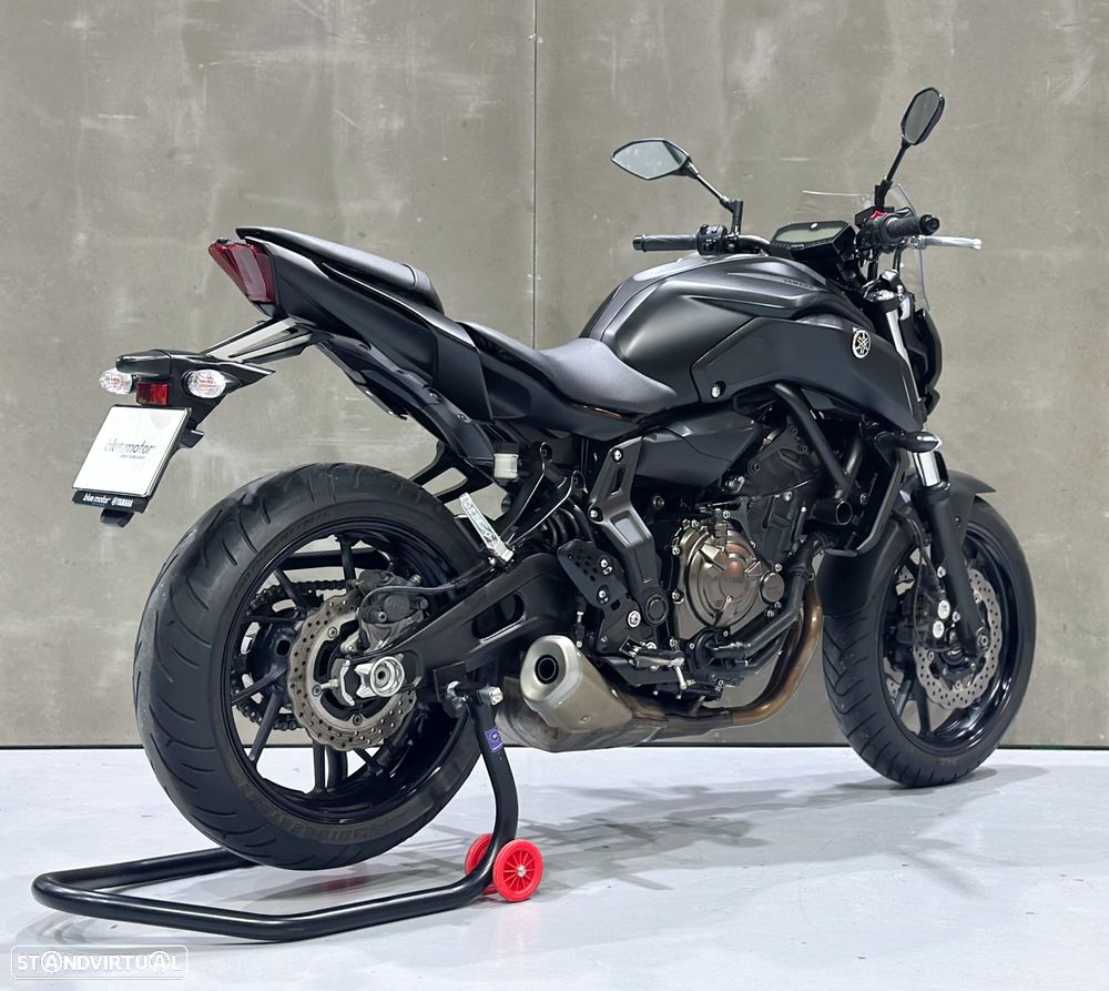 Yamaha MT-07 - 7