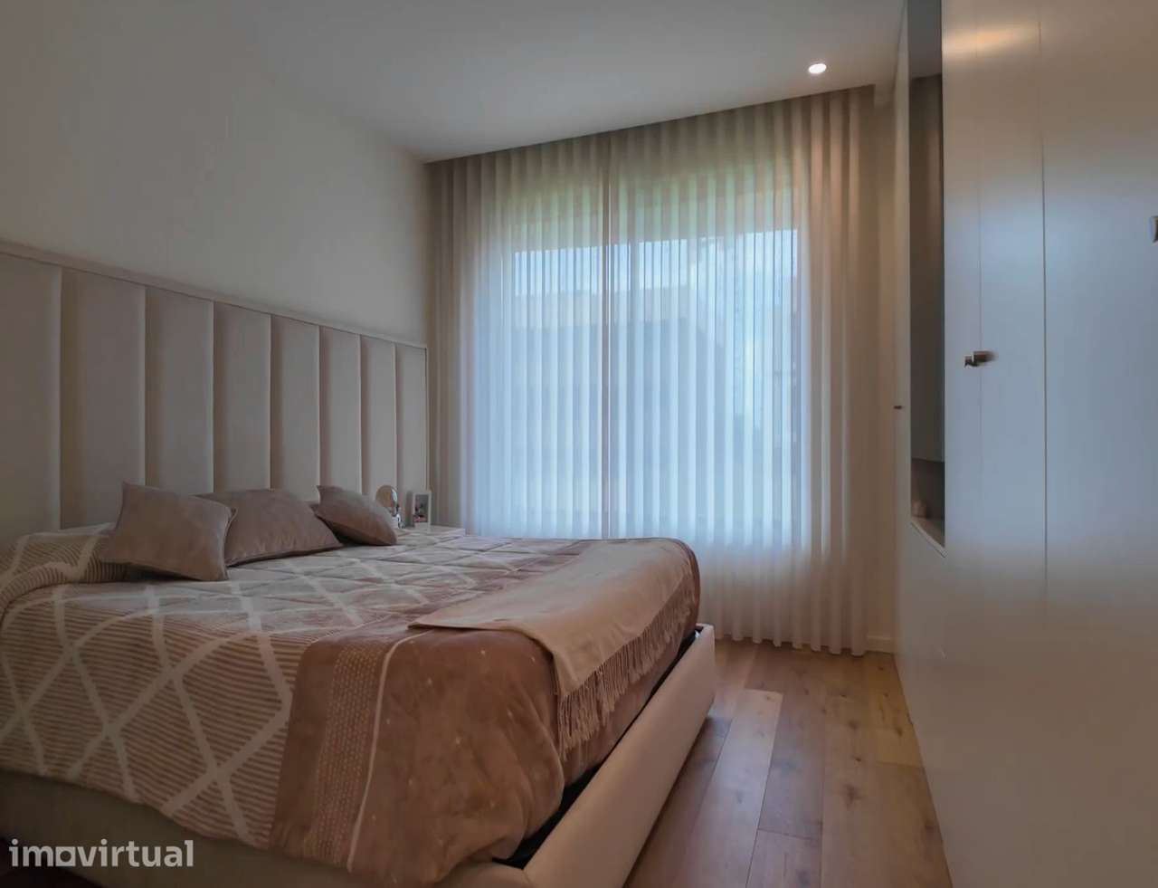 Apartamento T2 com varanda e ar condicionado  Madalena - Grande imagem: 3/21
