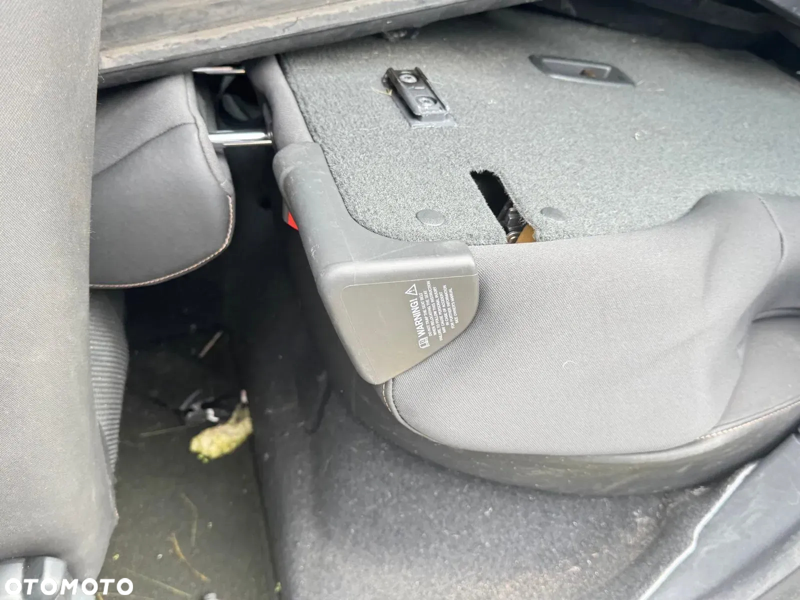 VOLVO V50 2012 r poj. 2.0 Diesel 150 KM -  na części - 13