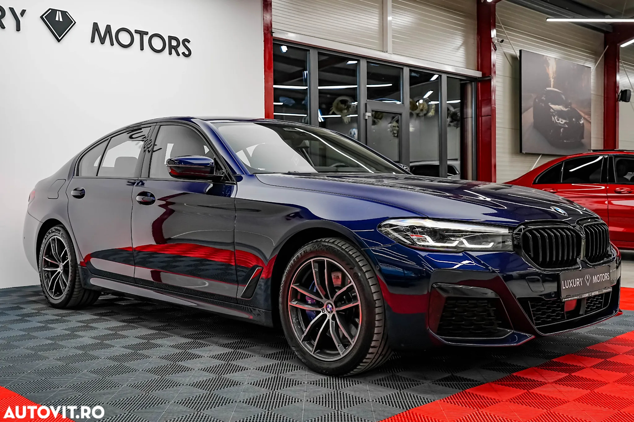 BMW Seria 5 530e Aut. M Sport Edition - 4