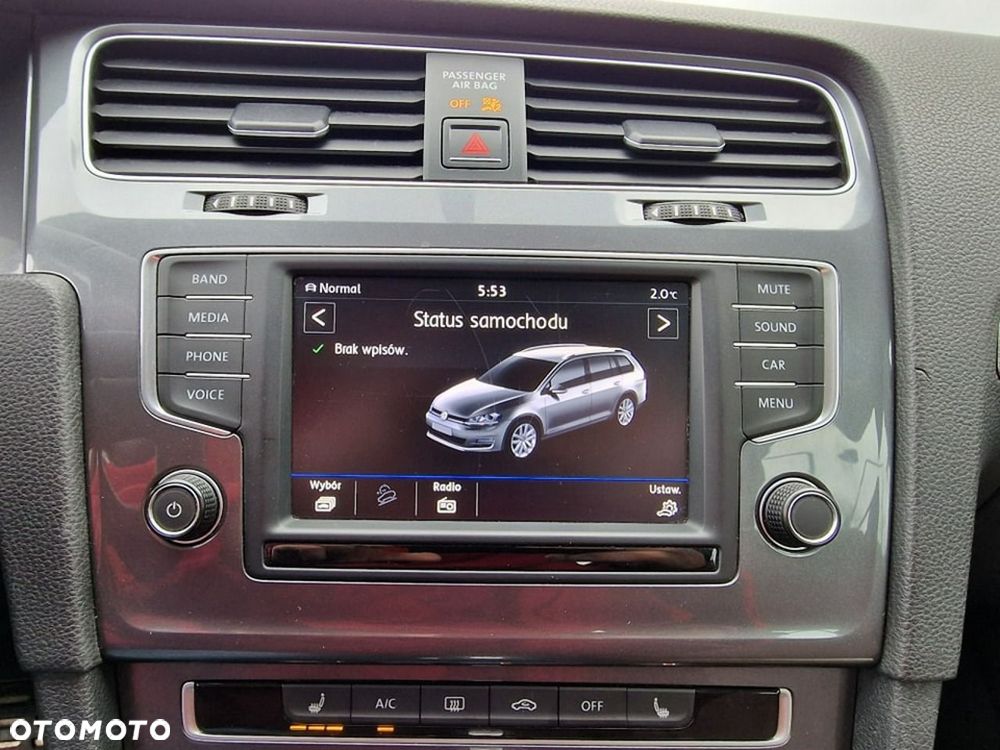 Volkswagen Golf - 17