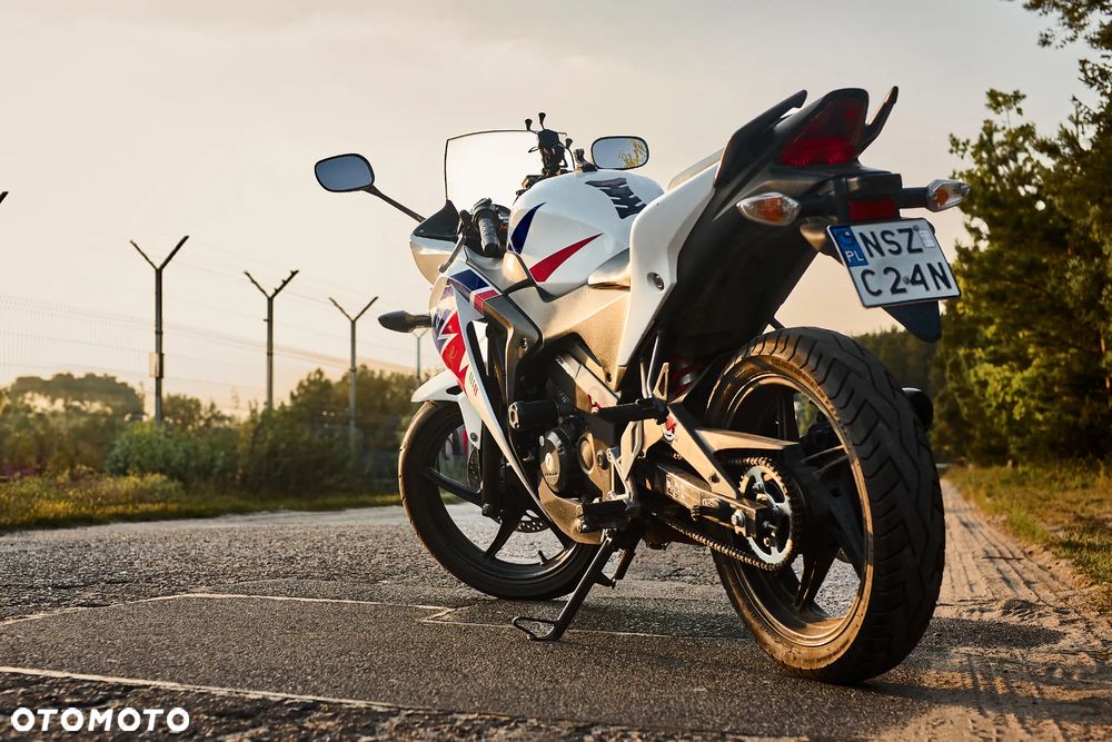 Honda CBR - 8