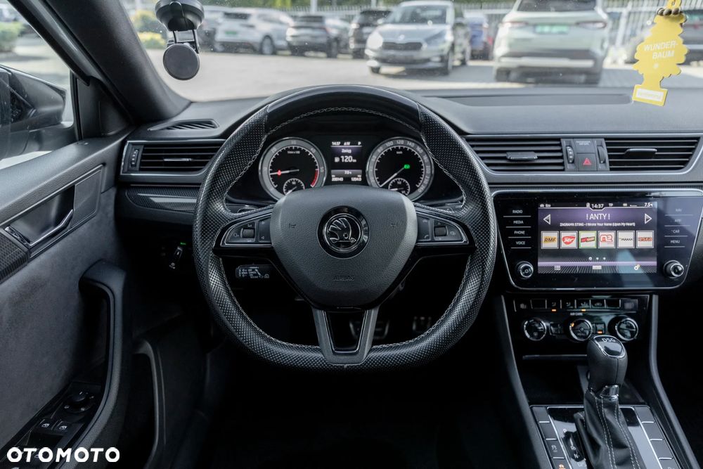 Skoda Superb 2.0 TDI Sportline DSG - 15