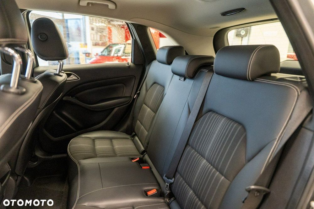 Mercedes-Benz Klasa B 200 CDI (BlueEFFICIENCY) - 19
