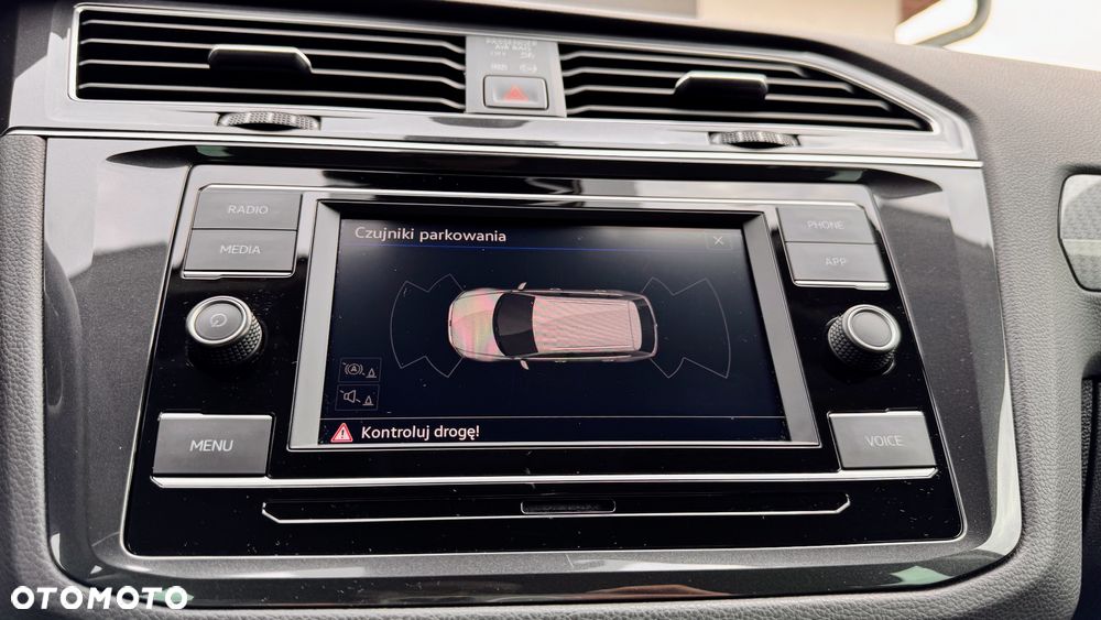 Volkswagen Tiguan 2.0 TDI SCR 4Mot Life DSG - 25