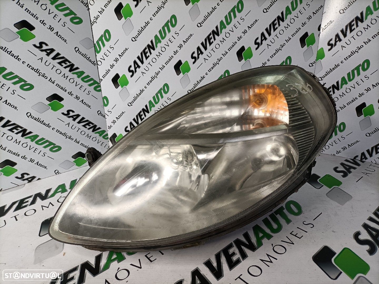 Farol Esq Lancia Y (840_) - 1