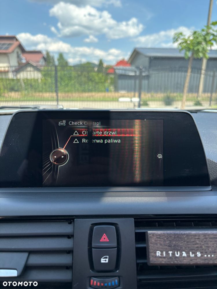 BMW Seria 1 116i Sport Line - 23