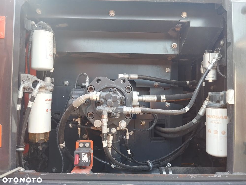 Doosan DX 300LC - 9