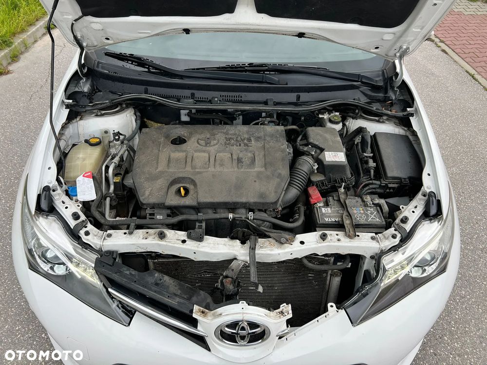 Toyota Auris 1.6 Life+ - 18
