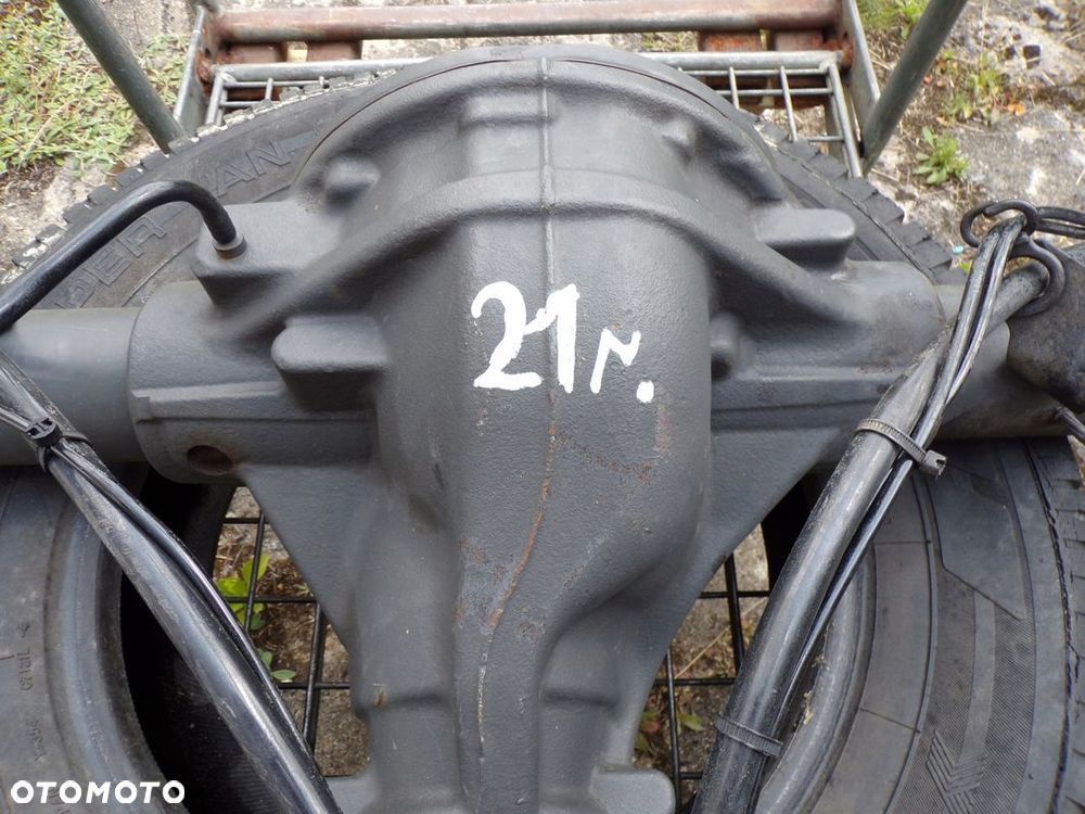 SPRINTER 907 906 17- MOST TYLNY DYFER 51:13 A9073500301 NOWY - 11