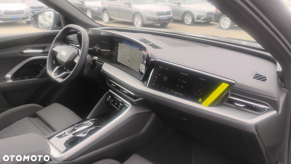 Audi Q5 Sportback - 11