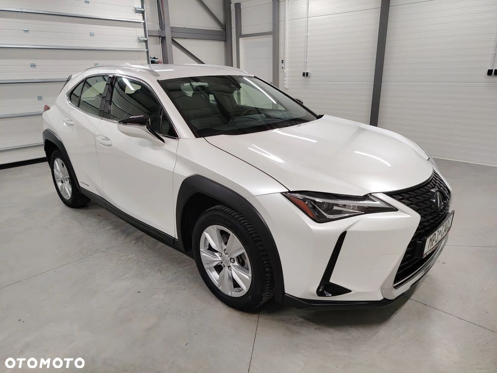 Lexus UX 250h Elegance 2WD - 16