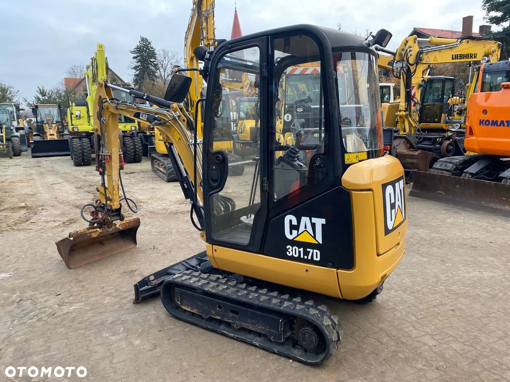 Caterpillar CAT 301.7D, 2250 MTH, Z NIEMIEC, DŁUŻSZY ZASIĘG, ROZSUWANE PODWOZIE, SUPER STAN - 8