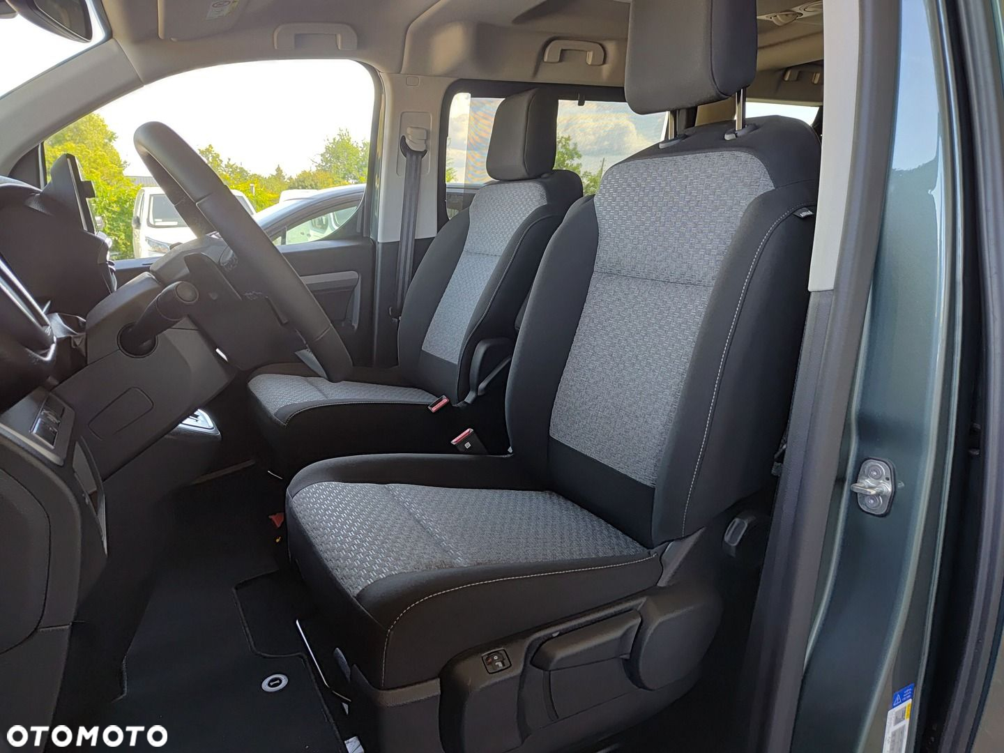 Toyota Proace Verso 2.0 D4-D Long Family - 15