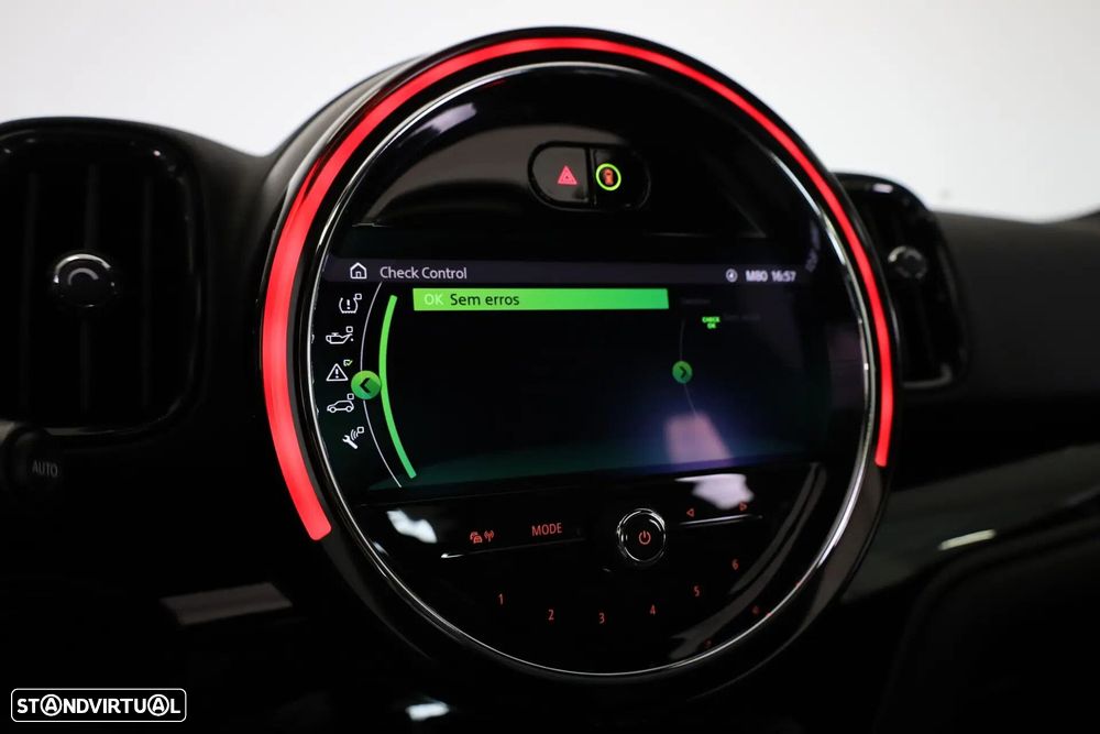 MINI Countryman Cooper SE ALL4 Auto - 41