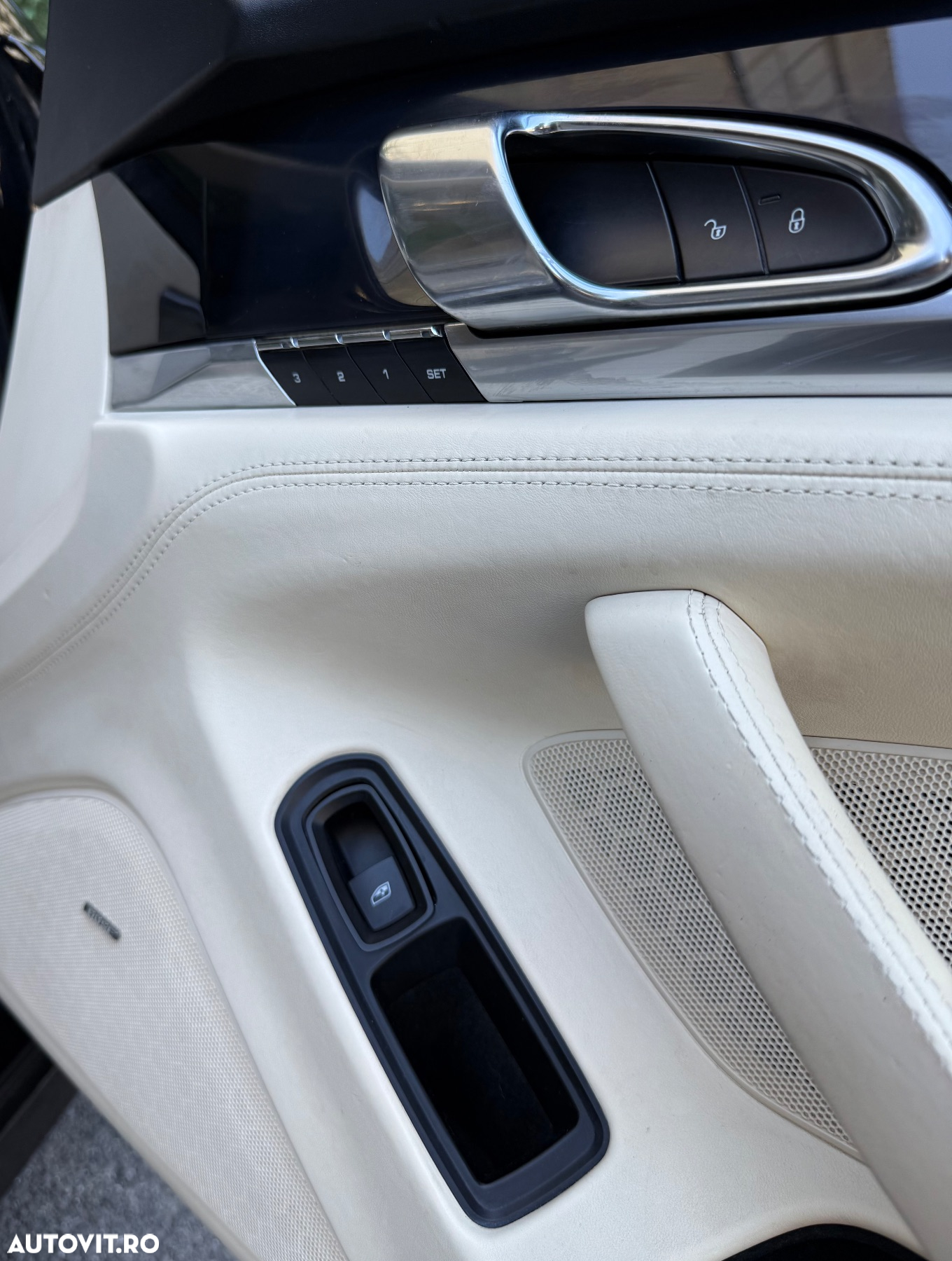 Porsche Panamera 3.0 Tiptronic S - 13