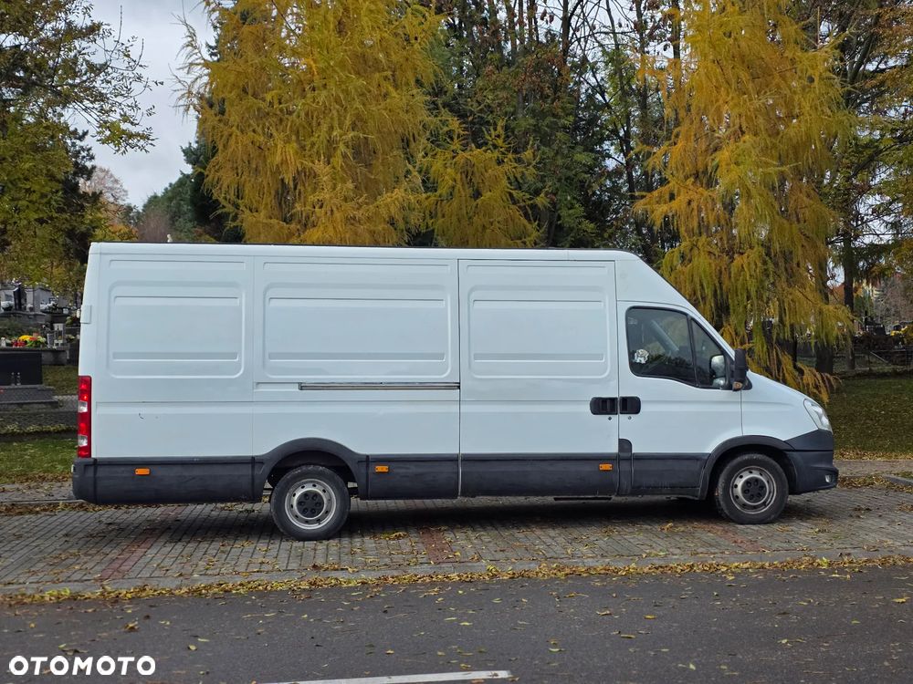 Iveco DAILY 35 S15V - 8