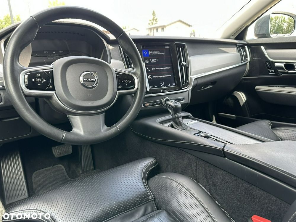 Volvo V90 Cross Country D5 SCR AWD Pro - 23