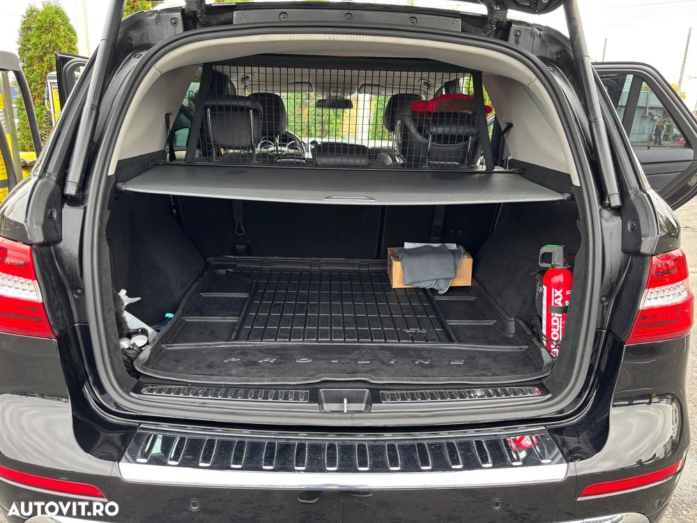 Mercedes-Benz ML 350 BlueTec 4MATIC Aut - 11