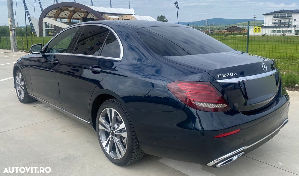 Mercedes-Benz E 220 d 9G-TRONIC Avantgarde - 9