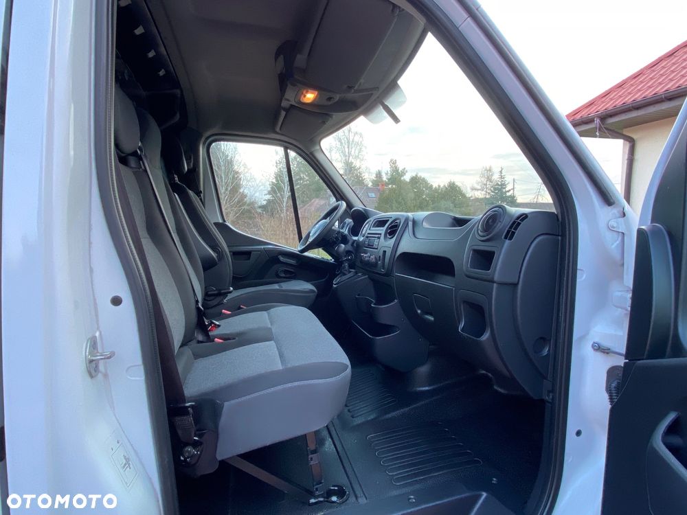 Renault Master - 15